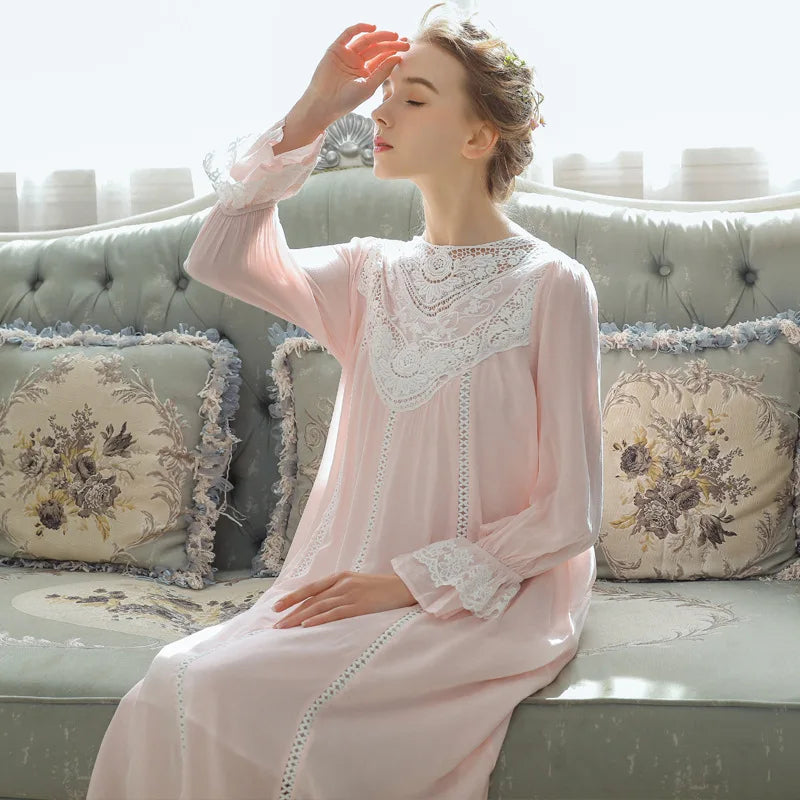Women’s Autumn Cotton Romantic Lace Nightgown