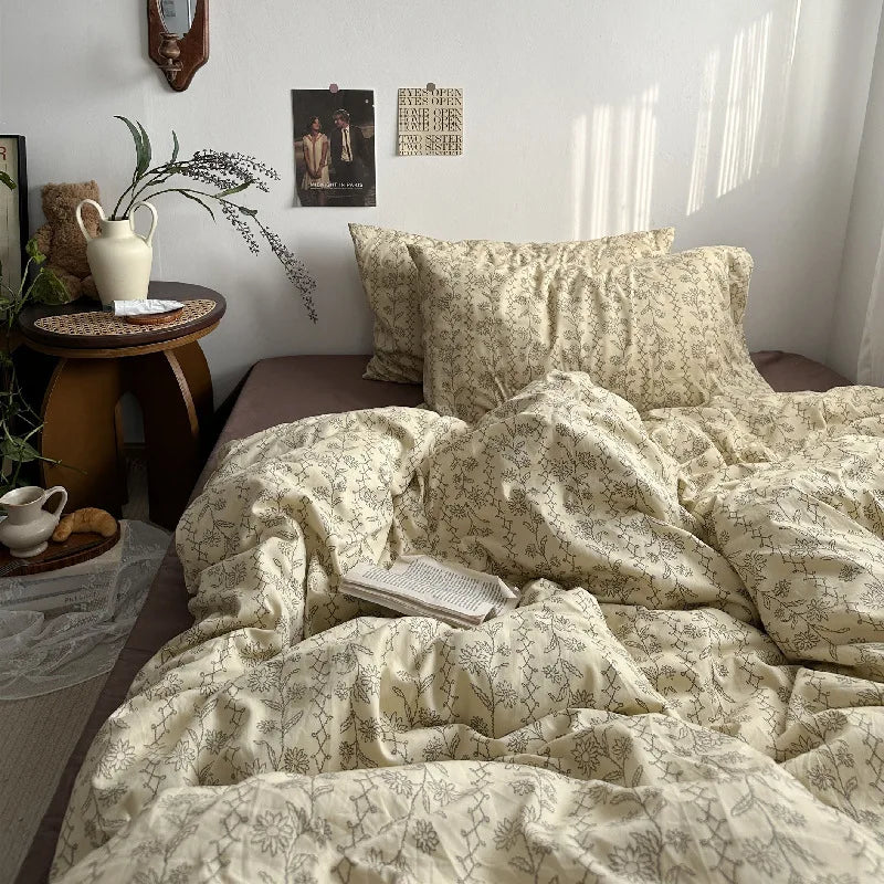 Vintage Floral Cotton Bedding Set