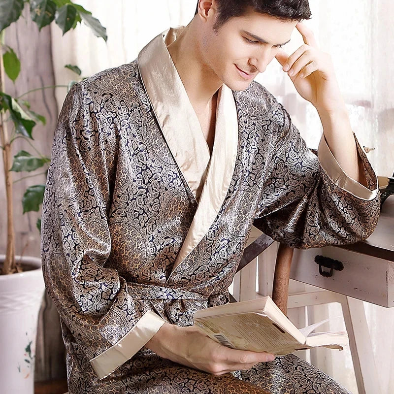 Men’s Satin Silk Geometric Print Robe