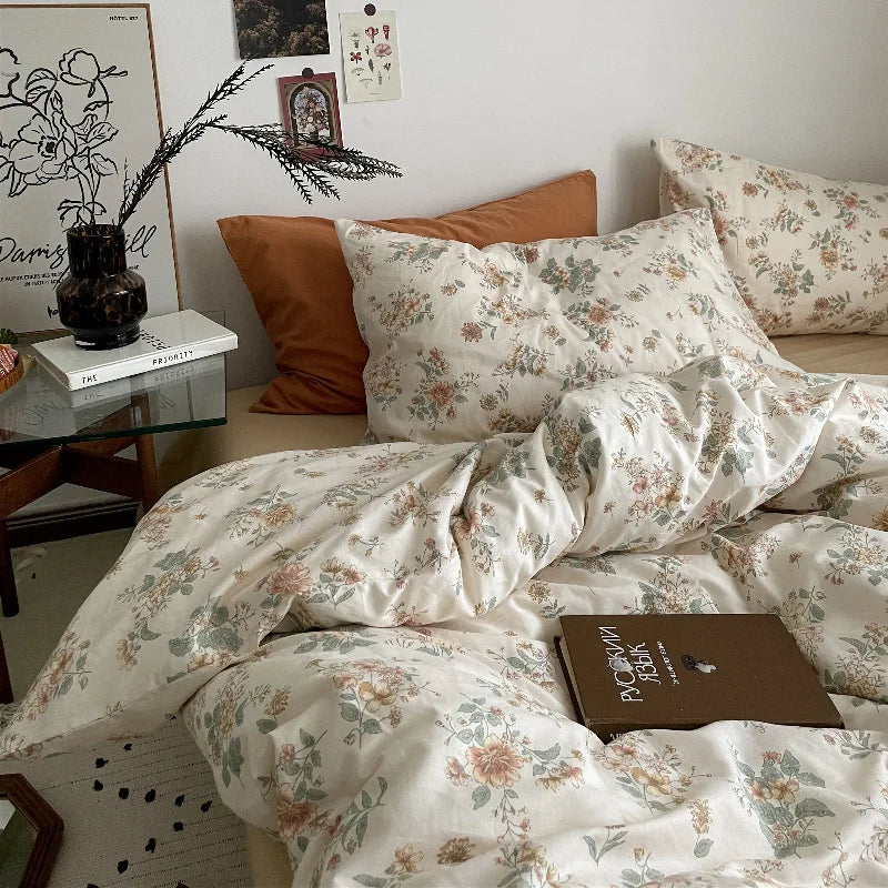 Vintage Floral Cotton Bedding Set